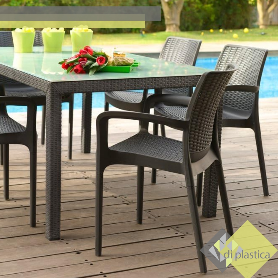 Muebles de Exterior de Temporada: Comedores acabado ratán para jardín