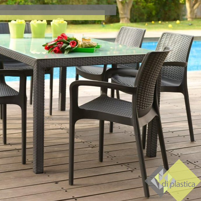 Muebles de Exterior de Temporada: Comedores acabado ratán para jardín