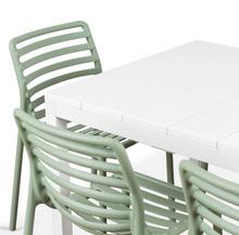 Comedor Rio Doga 140