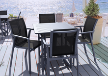 mesa negra exterior cuadrada sky siesta