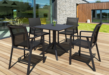 mesa negra exterior cuadrada sky siesta